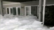 Up to  mph winds push ice into Minnesota yards