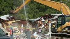 Editor's Picks: Florida sinkhole claims two more homes