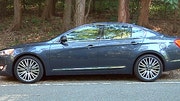 Fox Car Report drives the  Kia Cadenza.