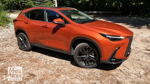 Review: 2023 Lexus NX 450h+