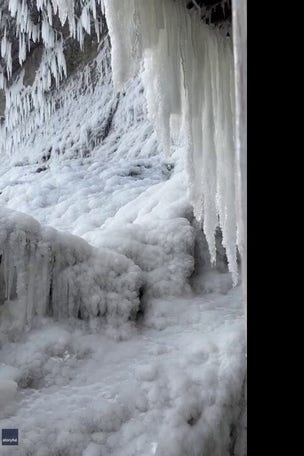 SEE IT: Niagara Falls ICICLES
