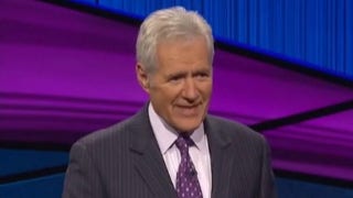 'Jeopardy!' honors Alex Trebek in Monday's episode