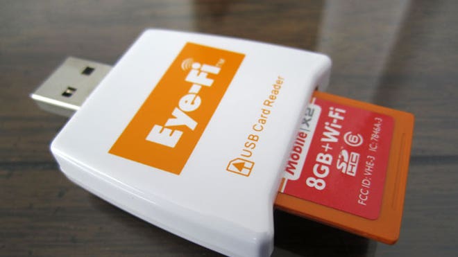 Eye-Fi Card in Reader