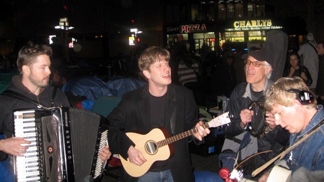 Occupy NYC Musicians, Al Lewis