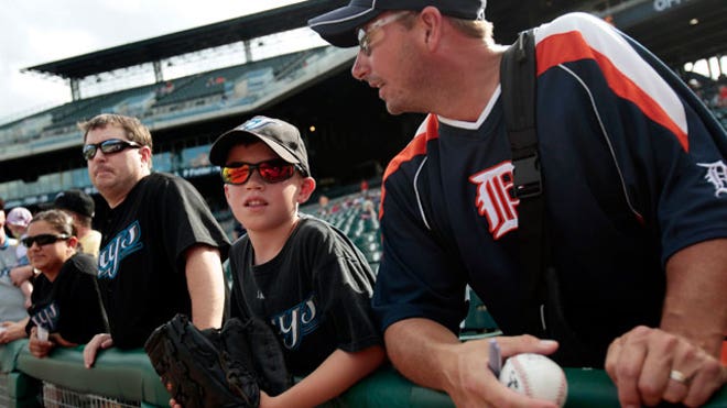 Baseball-Game-Father-Sons-Kids1