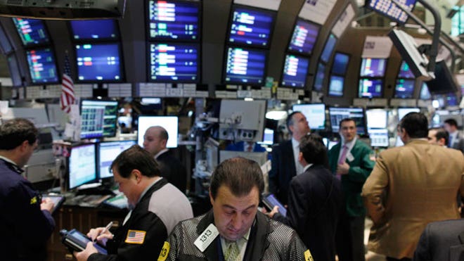 NYSE-Trader-025-Busy