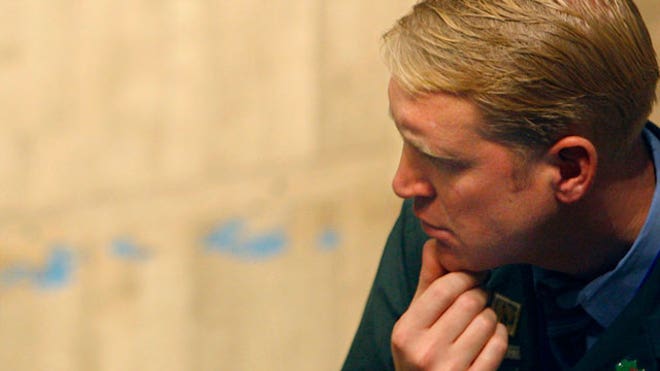 NYSE-Trader-068-Thinking