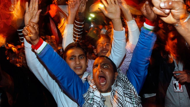 Opposition-protesters-celebrate