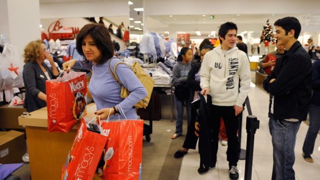 Shoppers-Christmas-Retail-Macys-Store