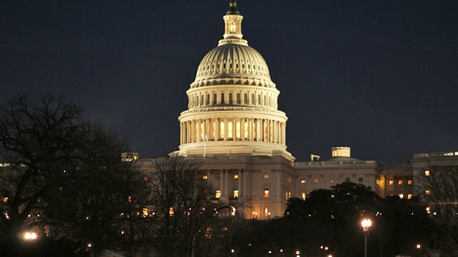 US-Capitol-Building-Night-Congress