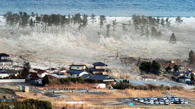 japan-tsunami1