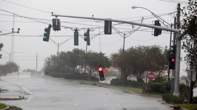 Hurricane Isaac power lines 8-29-2012