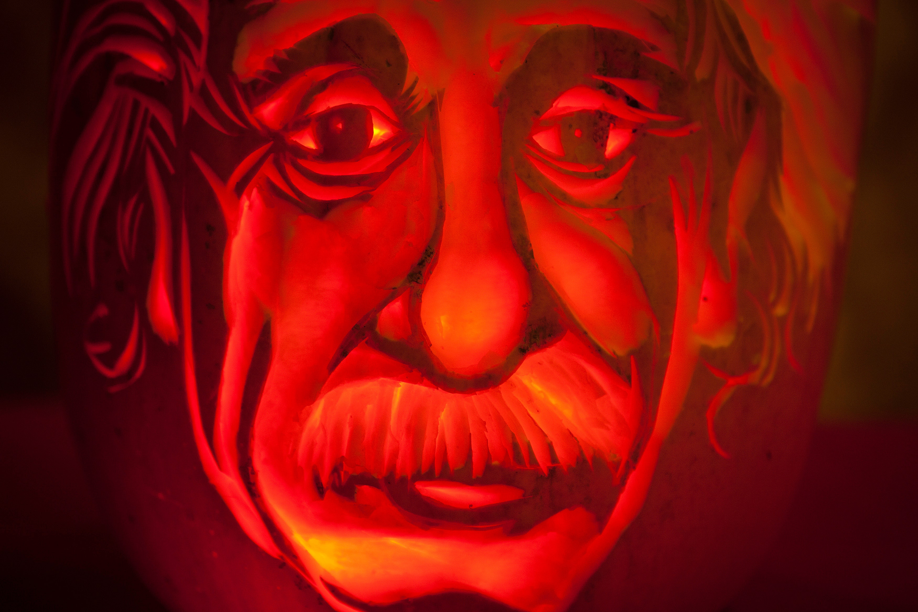 Einstein to Curie: Ignore the haters