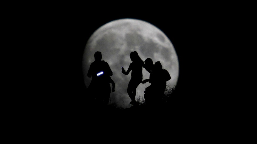 Supermoon1.jpg