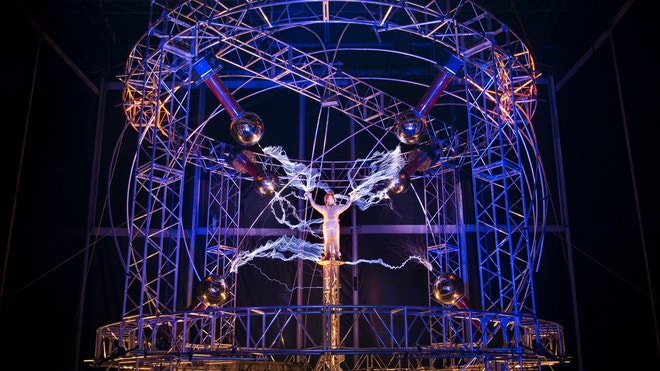 DavidBlaine.JPG
