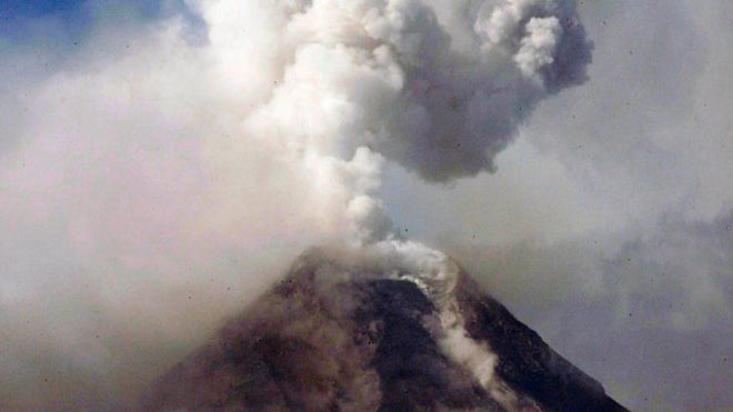 PhilippinesVolcano.JPG