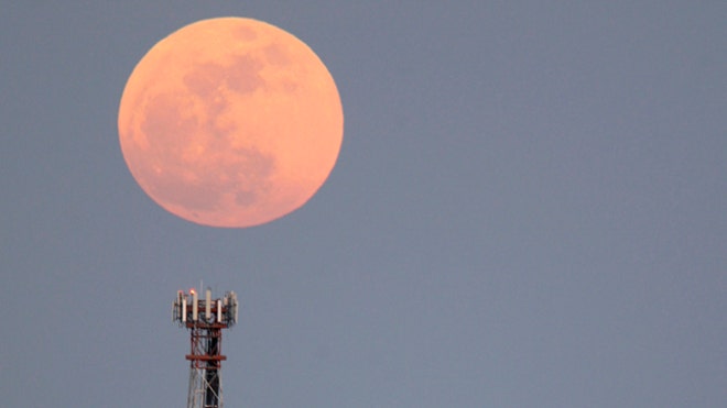 Supermoon 2012