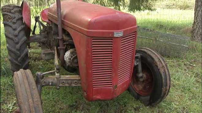 TractorOregonManTrapped.jpg