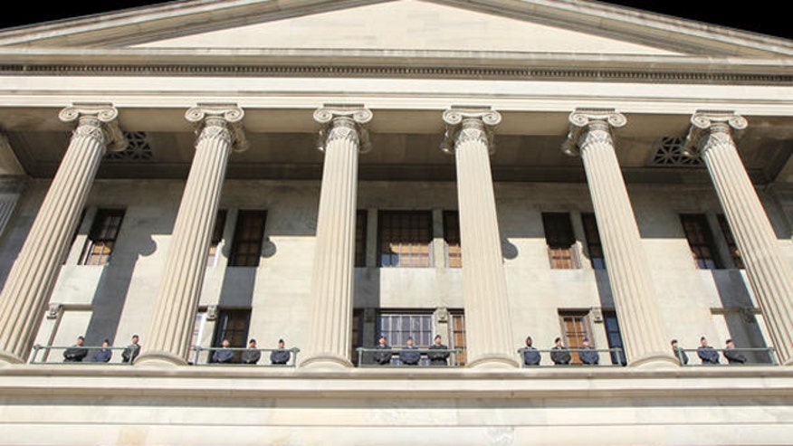 TennesseeCapitolBuilding.jpg