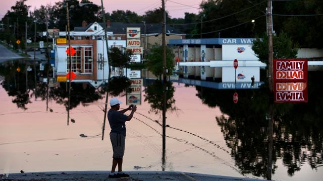South Carolina Governor Urges New Evacuations As Rivers