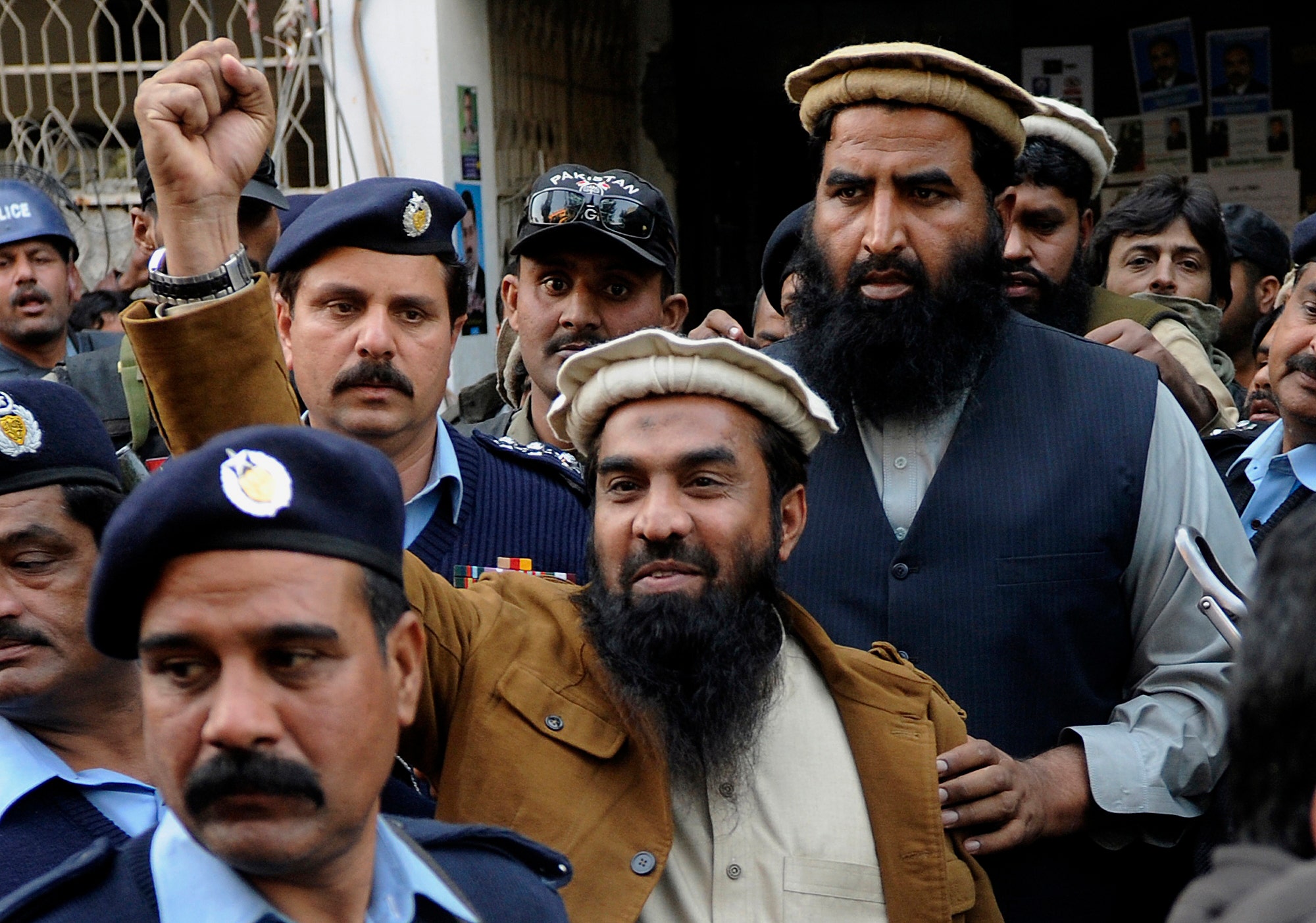 Alleged mastermind of Mumbai attacks that left 166 dead leaves Pakistan jail - Fox News