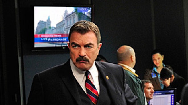 101022mag-TomSelleck1