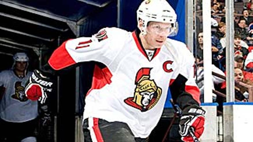 alfredsson_daniel_sens_takes_ice_325x183