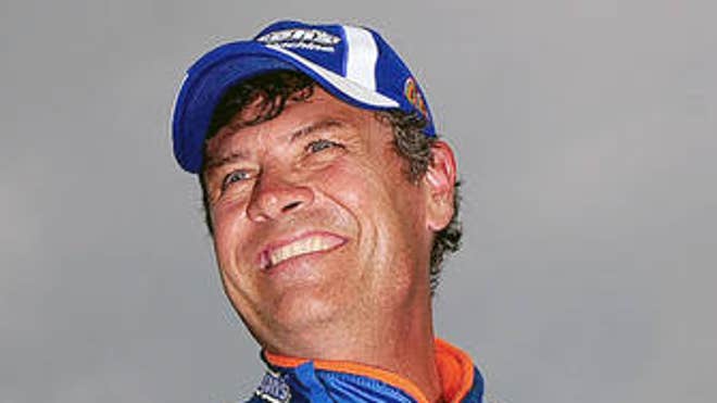 021512-NASCAR-Michael-Waltrip-EN-PI_20120215141417335_335_220