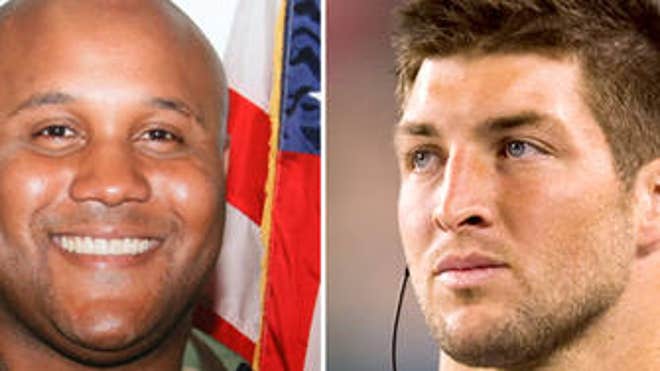 020713-NFL-dorner-tebow-PI-AM_20130207230646580_335_220