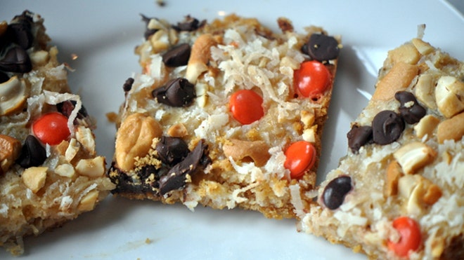 Mascot_Bars.jpg