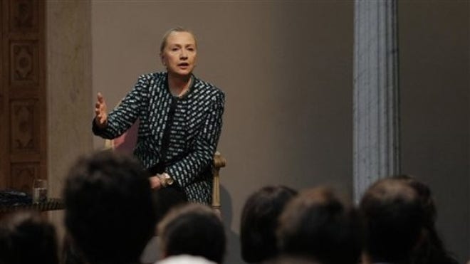 clinton_hillary_022512.jpg