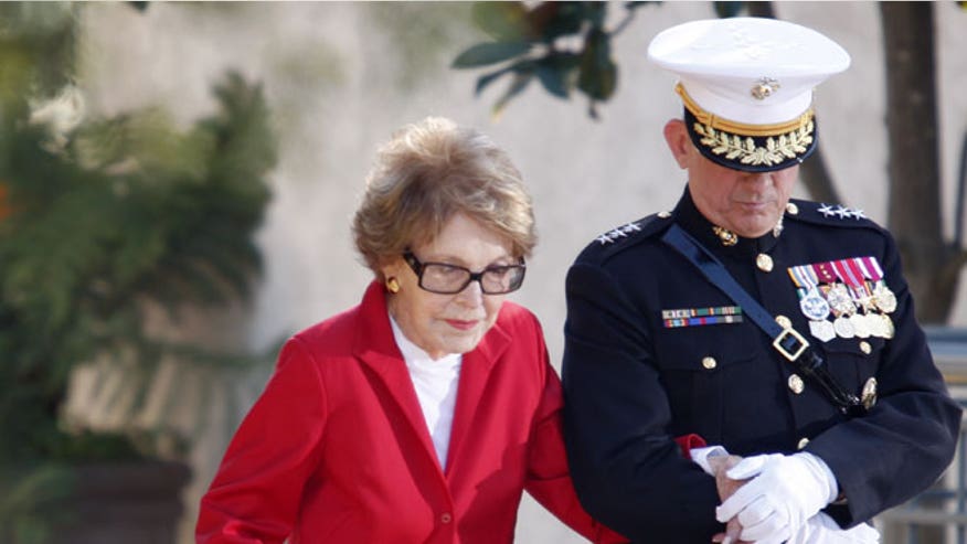 Nancy-Reagan-With-Marine.jpg
