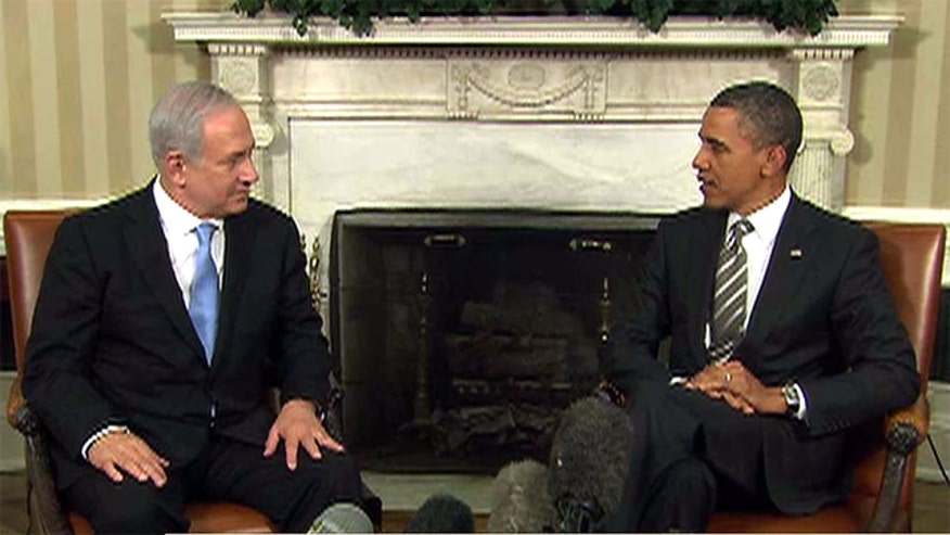 Obama Netanyahu Meet Pool Image