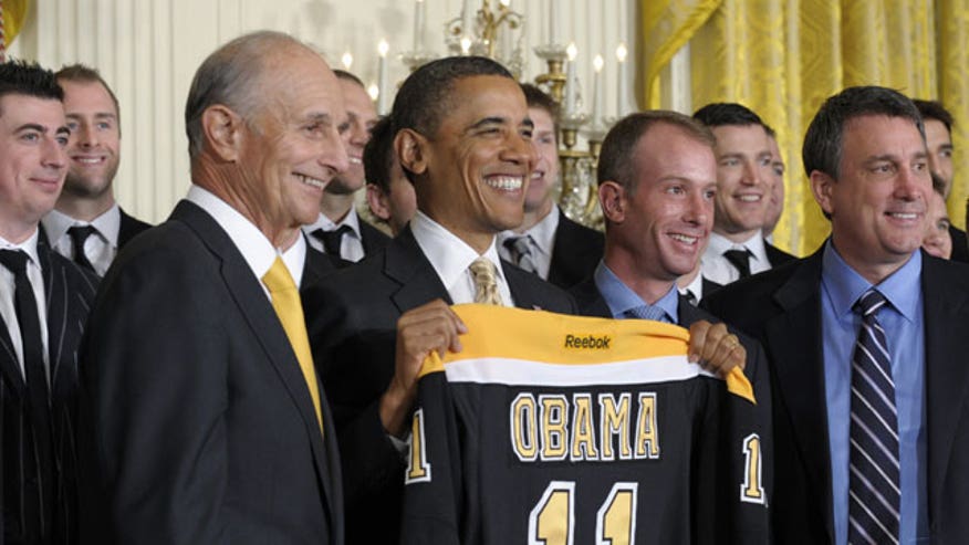 Obama with Boston Bruins