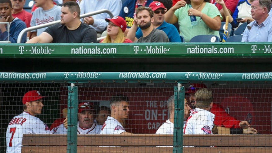Phillies Nationals Ba_Cham6403600928.jpg