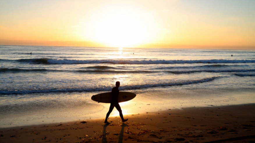 califbeachreuters.jpg