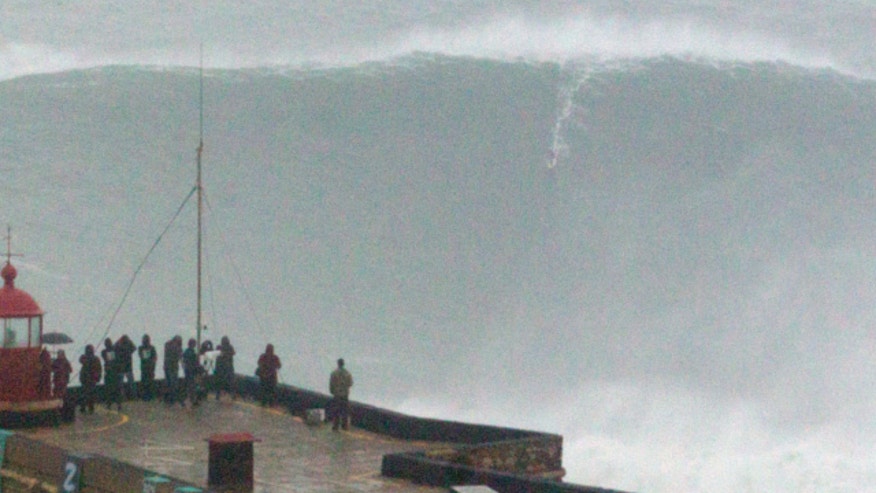 largestwave12.jpg