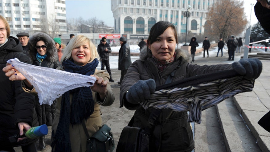 russia-lingerie-internal.jpg