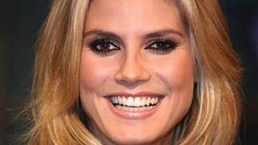 0_21_Klum_Heidi_smile.jpg