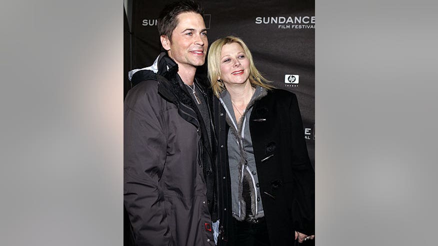 0_21_lowe_rob_wife.jpg