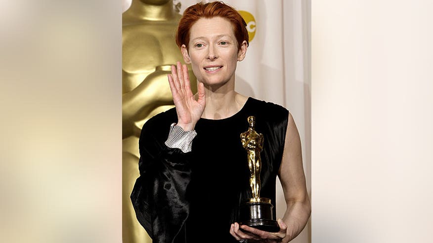 0_21_swinton_tilda_oscar.jpg