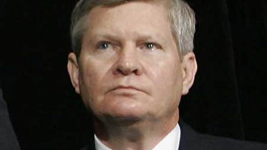 0_22_johnson_tim_sen.jpg