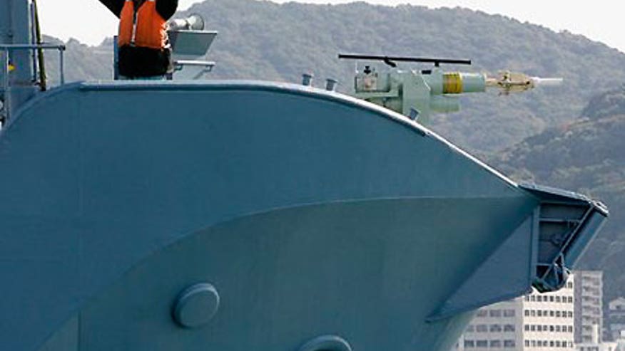 1_21_whale_hunt_japan_boat.jpg