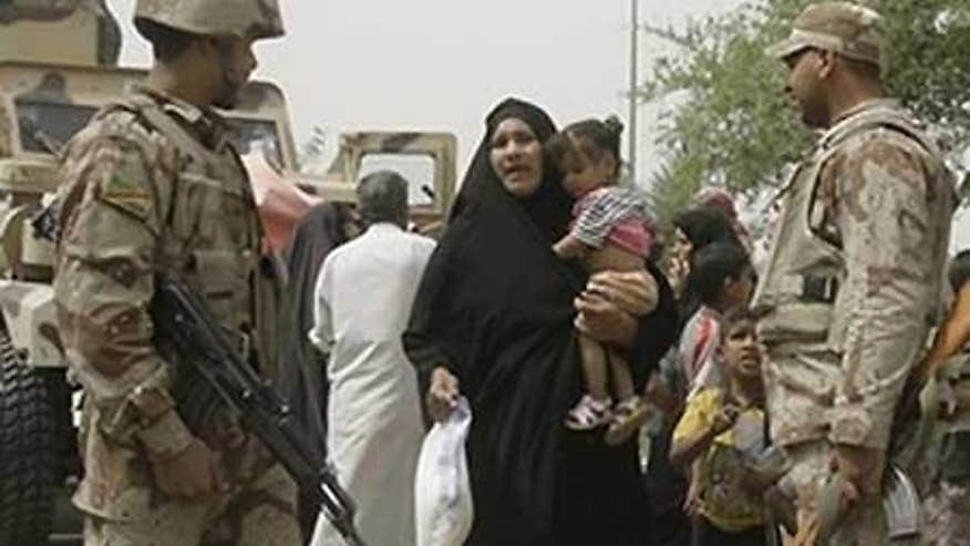 2_21_040808_Iraq_checkpoint.jpg