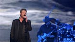 Jason Aldean wins entertainer of the year, Blake Shelton crashes ACM Awards