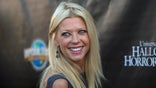 Tara Reid poses for nude Instagram picture