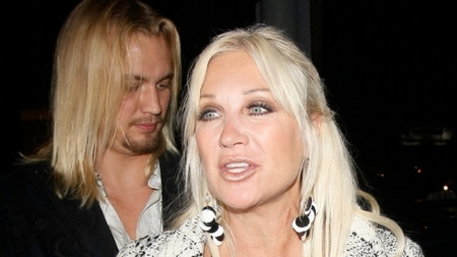 Linda Hogan