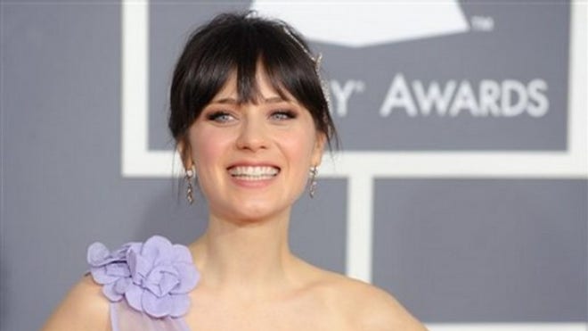 Zooey Deschanel arrives at the 51st Annual Grammy Awards on Sunday Feb