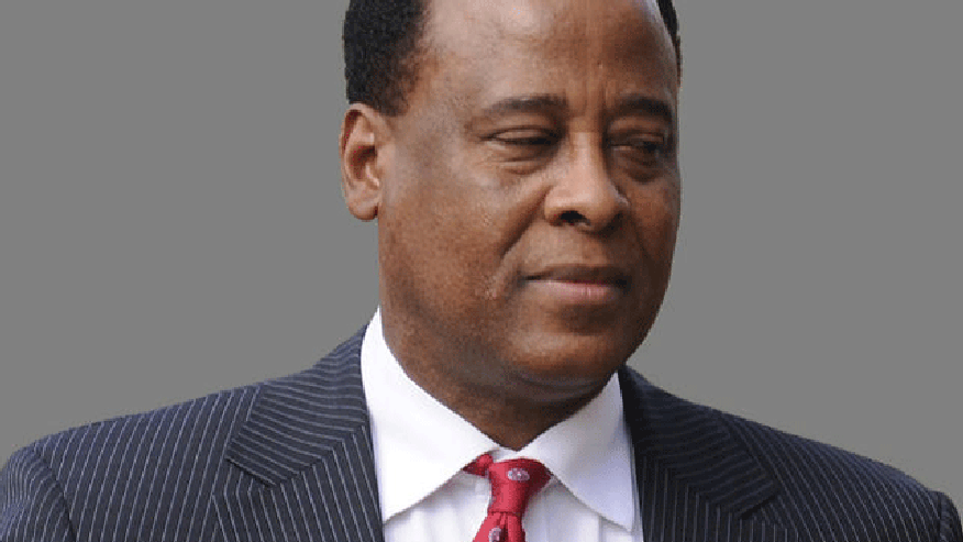 conrad murray 640