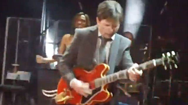 michael j fox guitar playing 2011 640